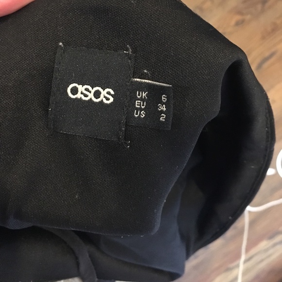 ASOS Jumpsuit with Racer Front Detail - Picture 6 of 6